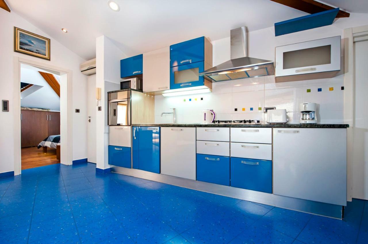 Apartment Canna Rovinj Buitenkant foto